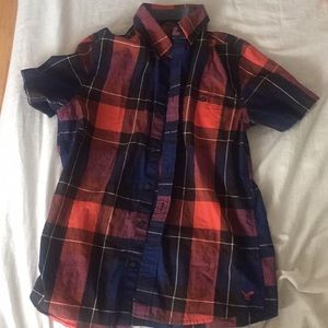 Men’s casual button down shirt